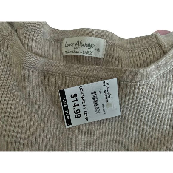 NWT Lot of 8 - Size Large Assorted- Dresses, Halter Blouses, T shirt, 1/4 zip p - Picture 3 of 15